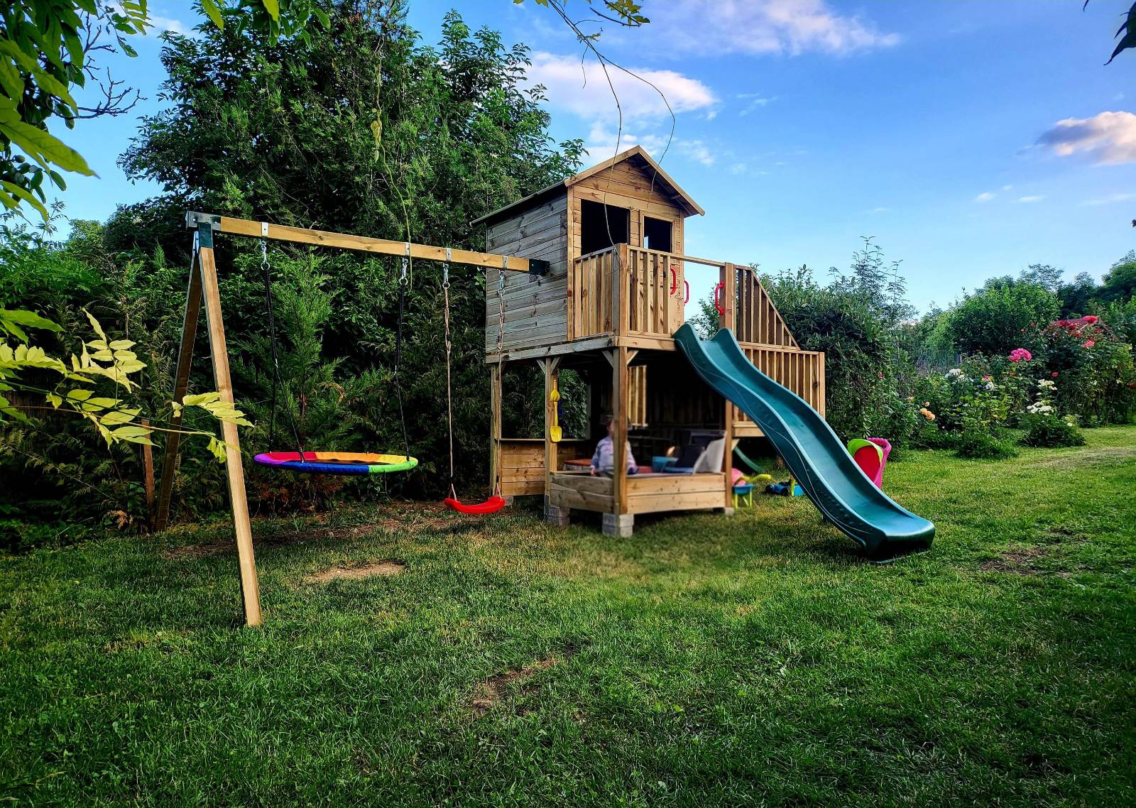 Fa kertiház gyerekeknek